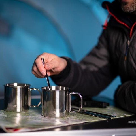 NILS CAMP NC1762 ZESTAW CZTERECH KUBKÓW ZE STALI NIERDZEWNEJ NILS CAMP